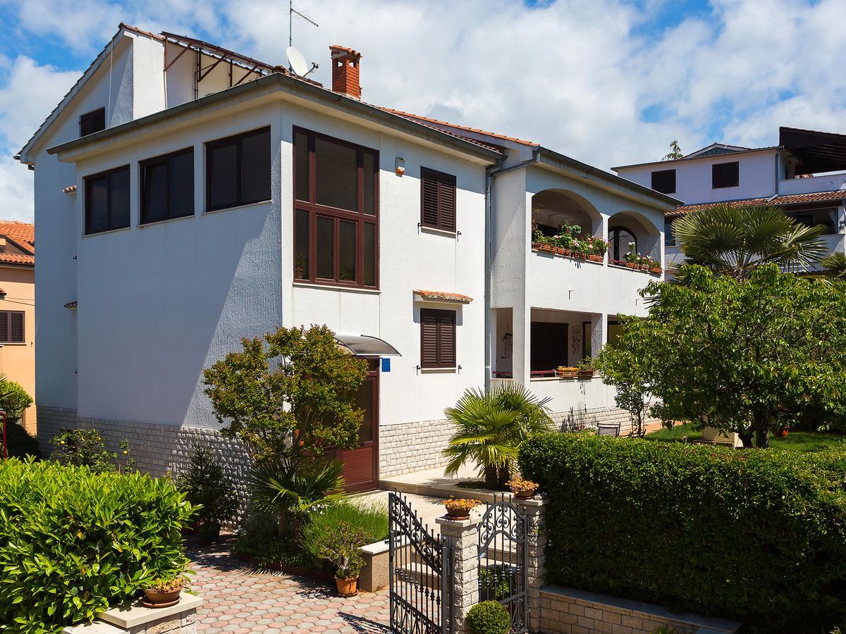 Apartments Neda Poreč Dış mekan fotoğraf